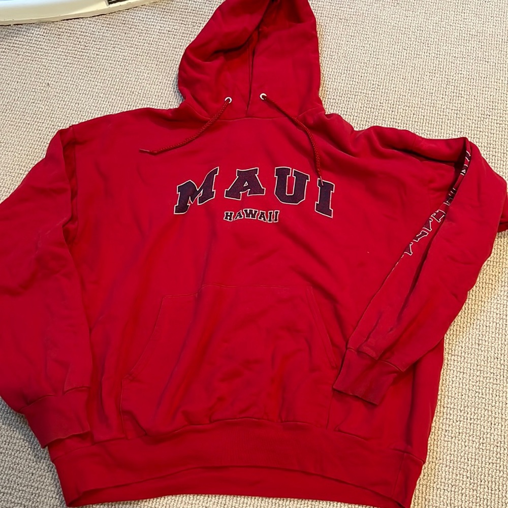 Vintage oversized Red Maui Hawaii hoodie!